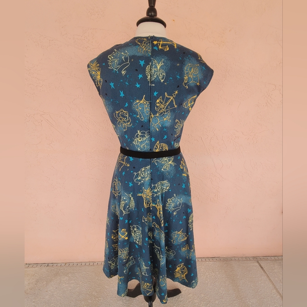 NEW Pinup Couture Pinup Girl Clothing Heidi Dress in Astrology Print - Picture 2 of 11